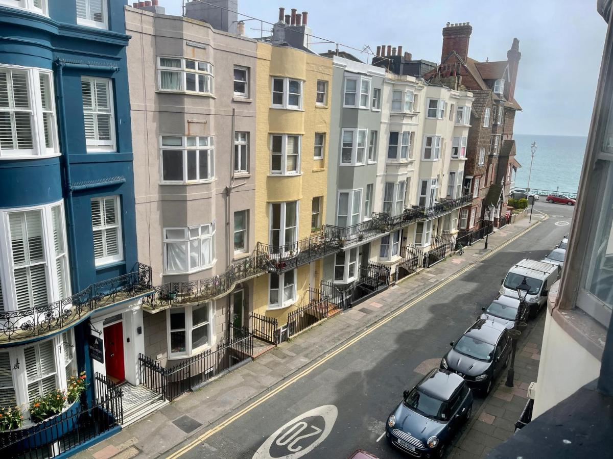 Black Kemptown Отель 3*